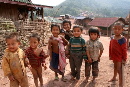 akha (33)